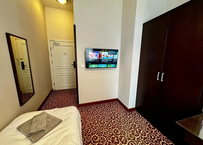 Dk Dyplomat * 奥尔什丁